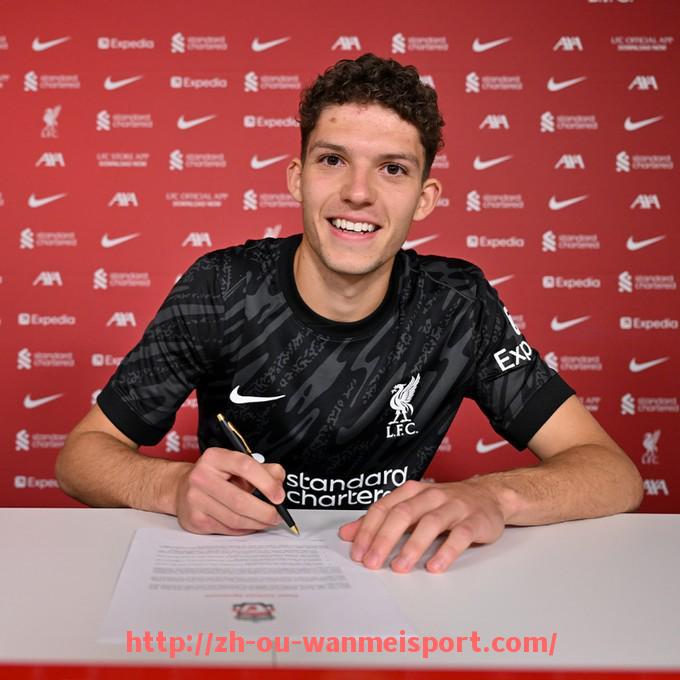 完美体育app-不同健身器材对肌肉群锻炼的对应关系详解