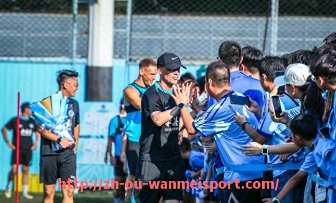 完美体育app-大地足球2019年CBA全明星赛花絮集锦