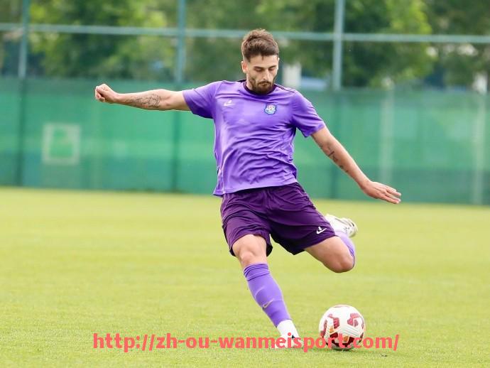 完美体育app-世俱杯历史最悬殊比分场次回顾及比赛亮点分析